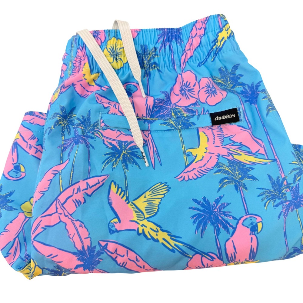 Chubbies Mens Medium Swim Trunks Blue Parrot Tropical 5.5 Inseam Mesh Liner